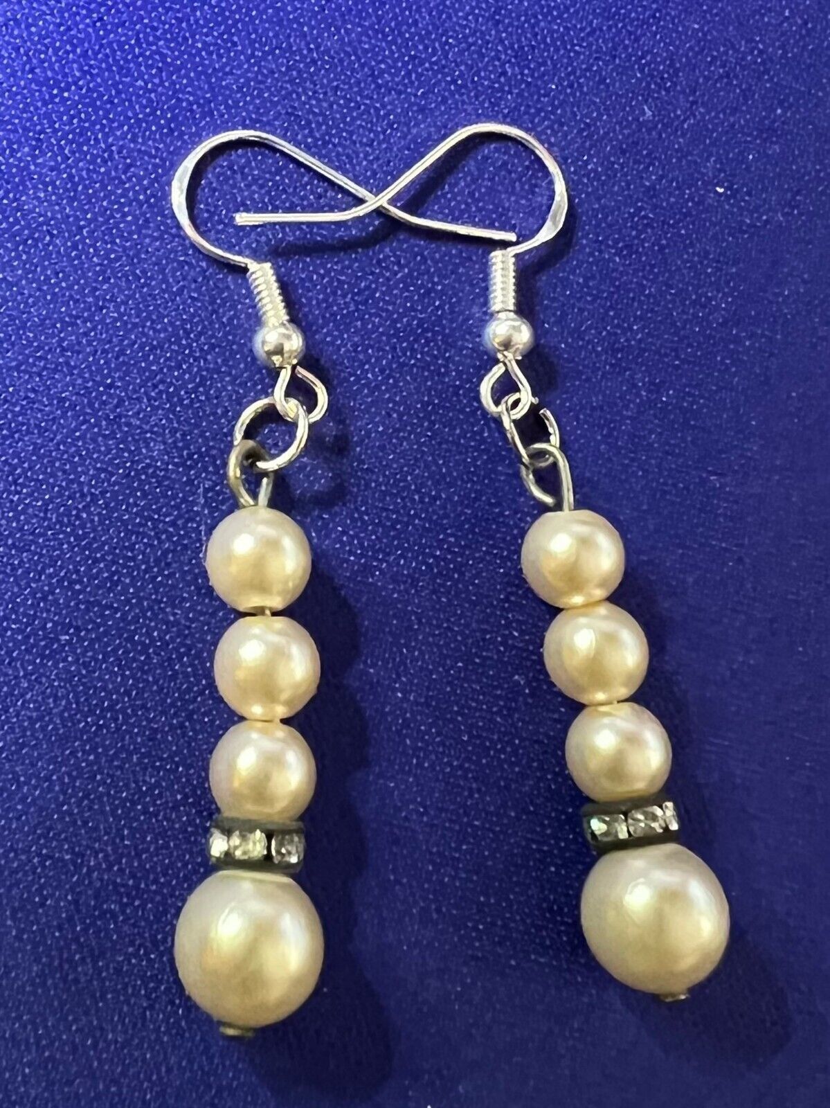 Vintage 50's Style Faux Peals Earrings 1.25" Drop