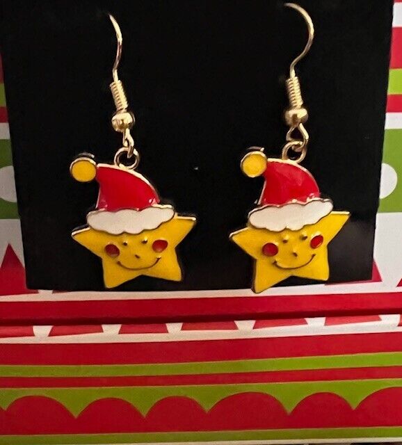 Christmas Earrings Goldtone Happy Star