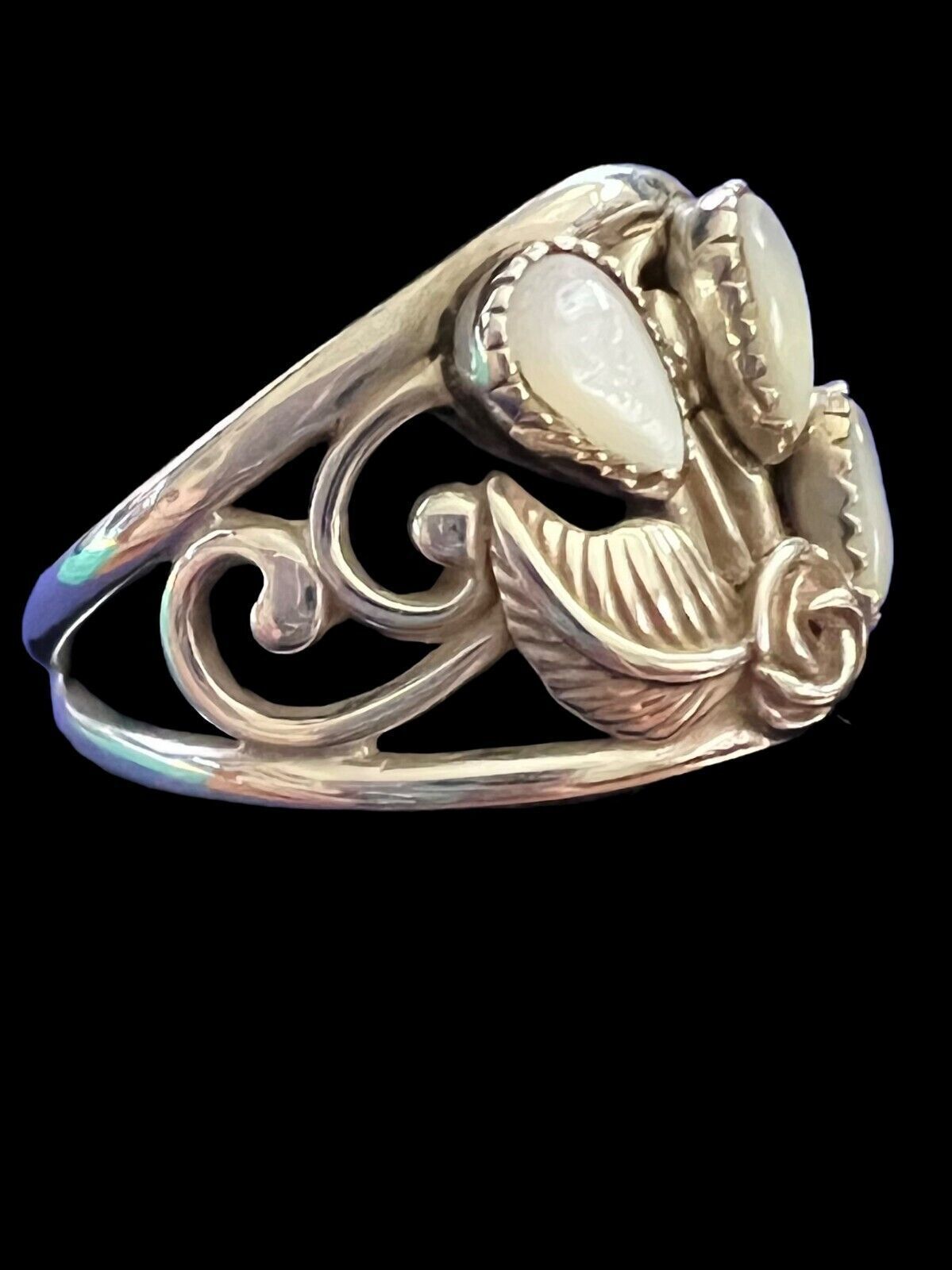 Sterling Silver Ring w/Mother of Pearl Stones