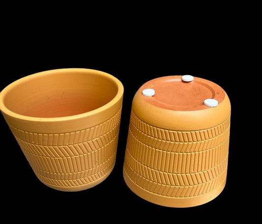 2 Clay Colored Clay Decorative Pot for Plants