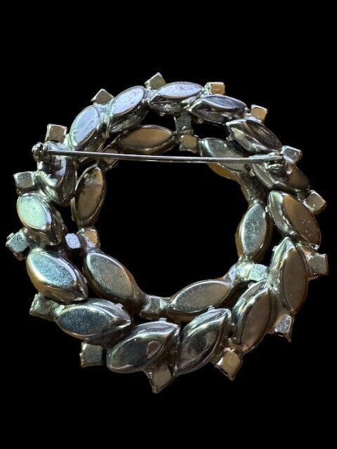Vintage Ladies Smokey Rhinestone & Crystal Pin Brooch