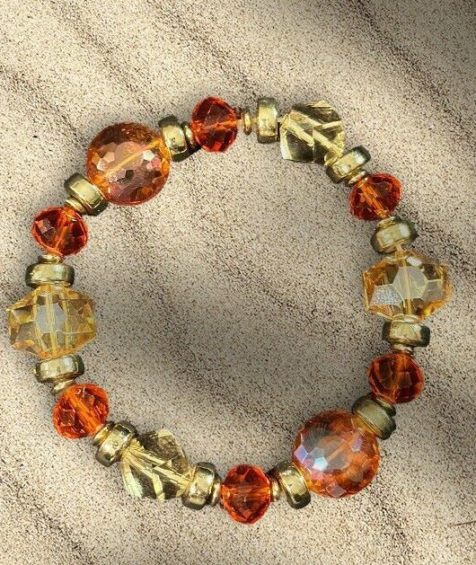 Vintage Stretch Bracelet Goldtone with Amber Orange colored Glass Beads 7"