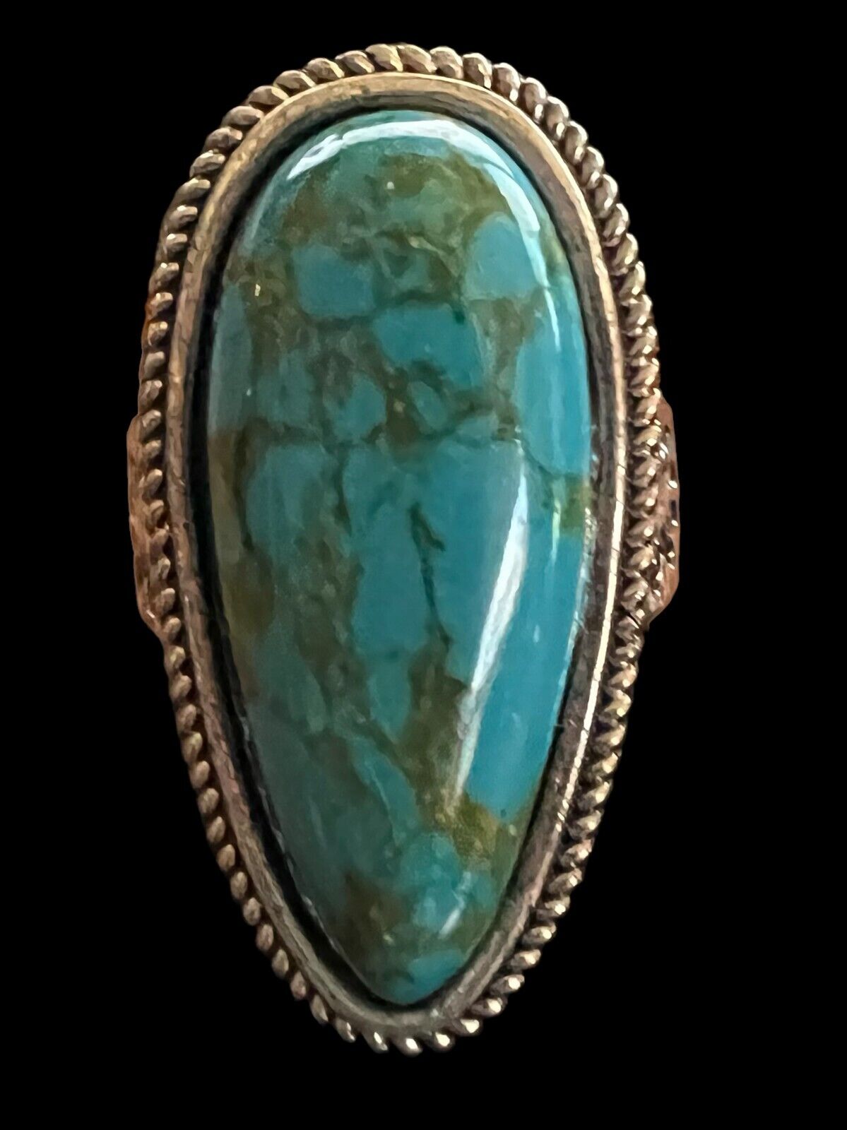 Fashion Jewelry Turquoise Western Style Silvertone Ring Size 8