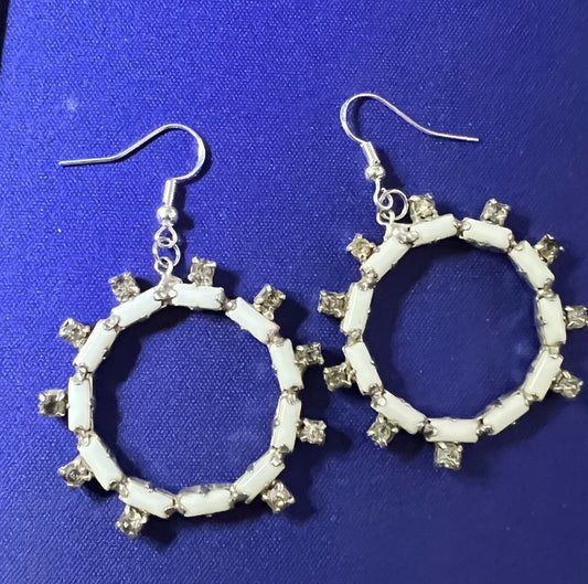 Vintage  50's Style Earrings White Stones w/ Rhinestone Circle Earrings  1.25"