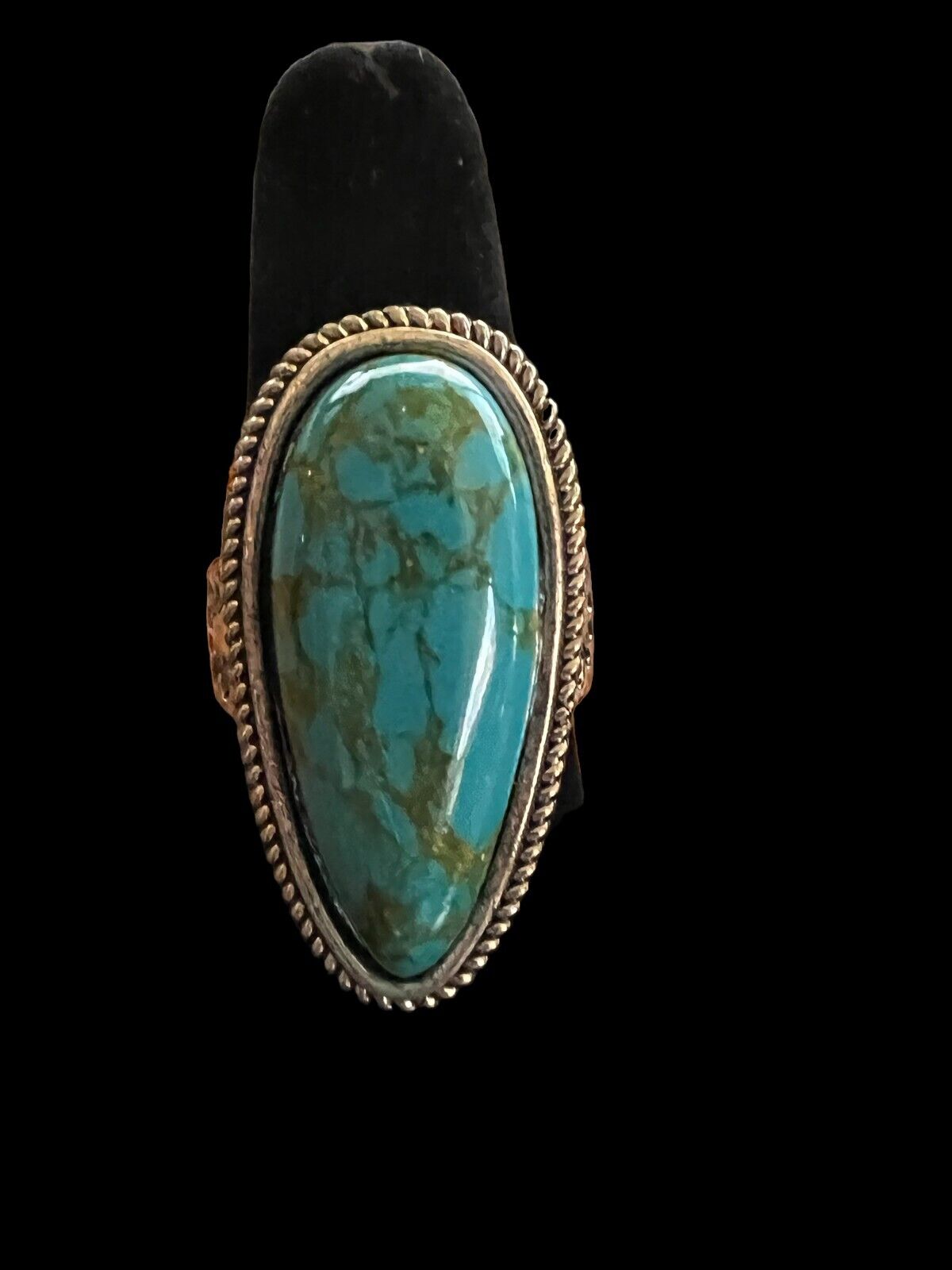 Fashion Jewelry Turquoise Western Style Silvertone Ring Size 8