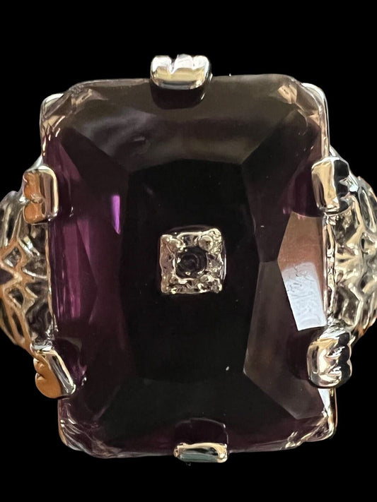 Fashion Jewelry Silvertone Amethyst Stone with Center Stone Size 8.75