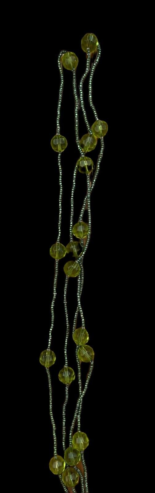 Vintage Style Beautiful Lime Green Glass & Seed Bead Fashion Stone Necklace 36"